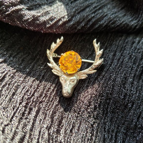 Vintage Sterling Silver Scottish Deer Stag With Orange Crystal Stone Bro… - Picture 2 of 8